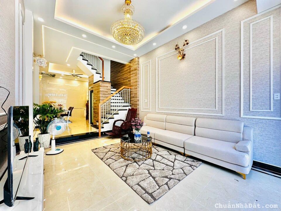 Bán nhà phố đẹp Đường Quang Trung, Phường 10, Quận Gò vấp, Hồ chí Minh 