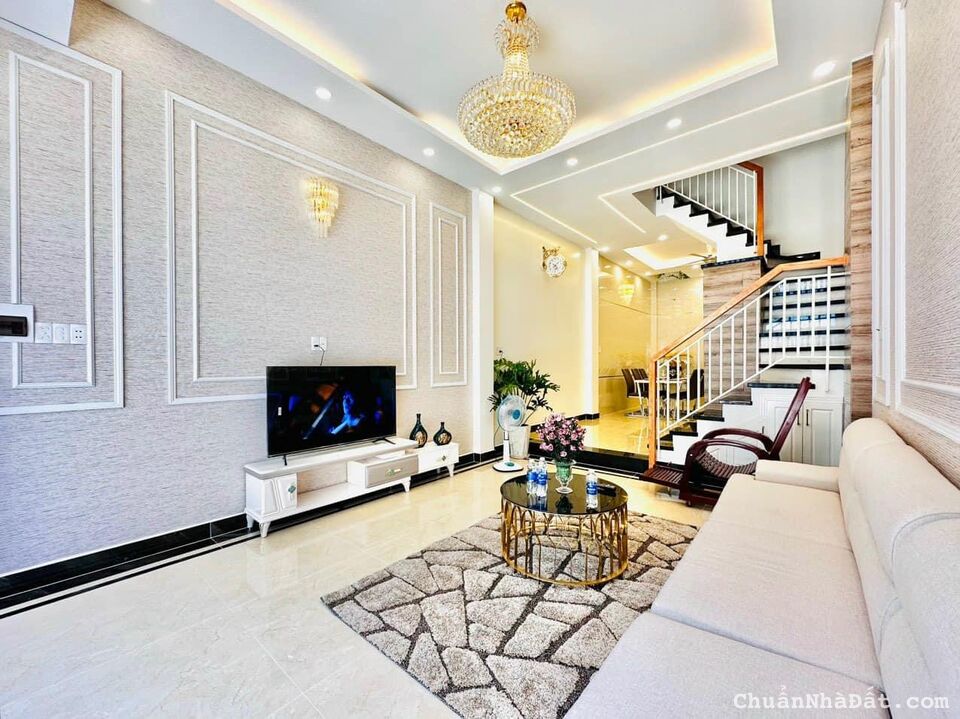 Bán nhà phố đẹp Đường Quang Trung, Phường 10, Quận Gò vấp, Hồ chí Minh 