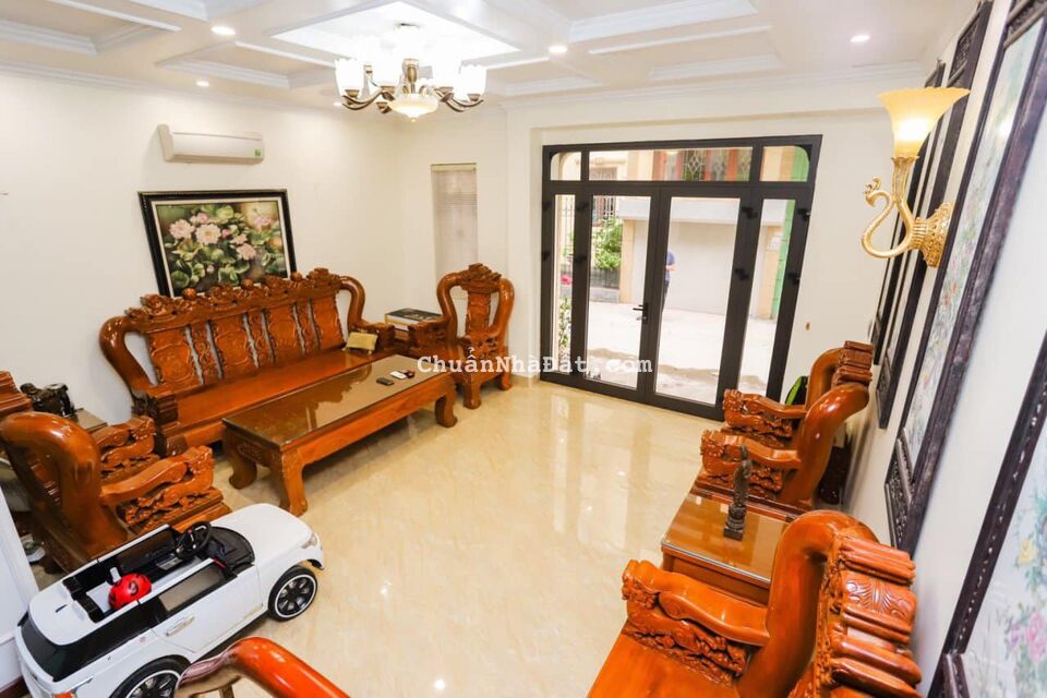 Bán nhà phố cổ, Kinh Doanh, ô tô ngủ nhà 48m2, chỉ 6 tỷ Bán nhà phố cổ, Kinh Doanh, ô tô ngủ nhà 48m2, chỉ 6 tỷ