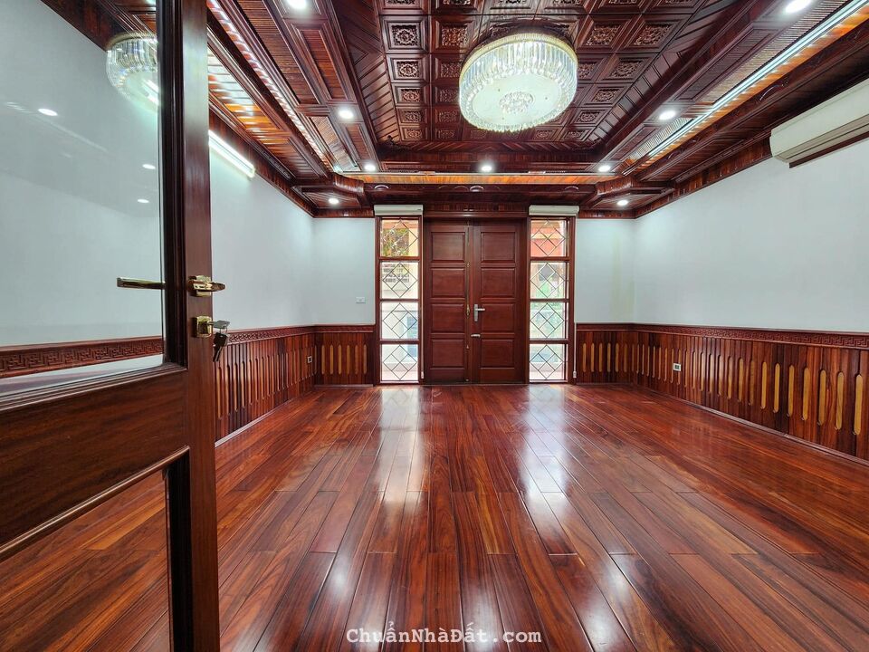 Bán nhà lô góc mặt phố Tôn Đức Thắng, Đống Đa 45/60m x5t mt 5,5m giá 28 tỷ