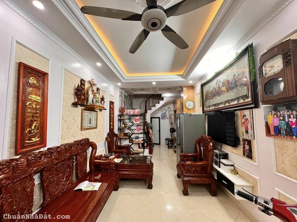 Bán nhà riêng đường Lê Thanh Nghị,Trần Đại Nghĩa dt 40m x 5t giá 5,9 tỷ 