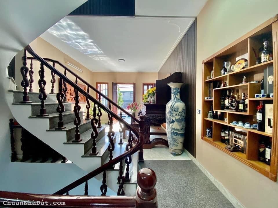 Bán nhà riêng LK,PL Lê Thanh Nghị dt 40/44m x 5t, mt 4.5m giá 5,3 tỷ 