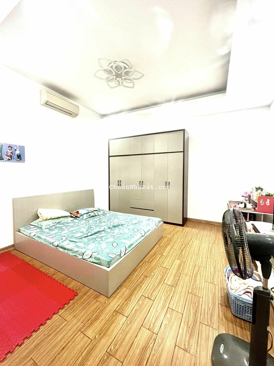 Bán nhà phố Lạc Trung, Mạc Thị Bưởi thông Minh Khai, ngõ thông rộng dt 40m x 4t mt 3.8 giá 4.7 tỷ