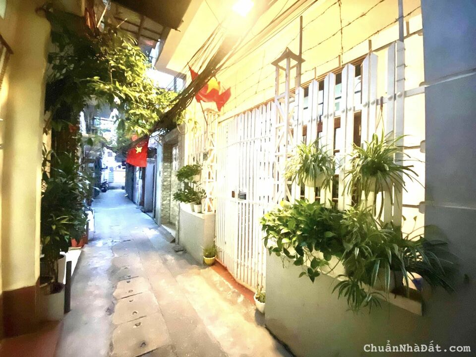 Bán nhà phố Lạc Trung, Mạc Thị Bưởi thông Minh Khai, ngõ thông rộng dt 40m x 4t mt 3.8 giá 4.7 tỷ