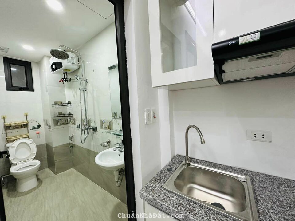 Bán Chung cư mini Triều Khúc dòng tiền 72m2 7tầng MT4.7m 8.9tỷ