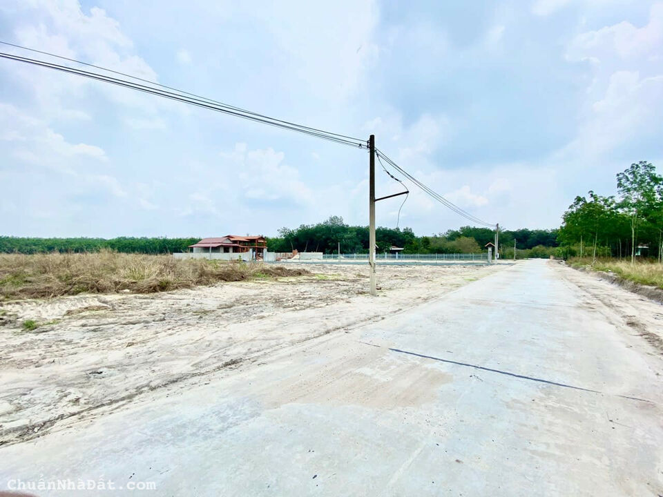 ĐẤT THỔ CƯ HƠN 300M2 SHR NGAY KCN MINH HƯNG HÀN QUỐC, SAU LƯNG KDC ĐẠI NAM