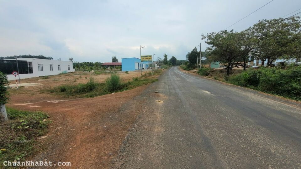ĐẤT THỔ CƯ SỔ SẴN MẶT TIỀN ĐƯỜNG NHỰA, NGAY TTHC HUYỆN GIÁ CHỈ 399TR/400M2