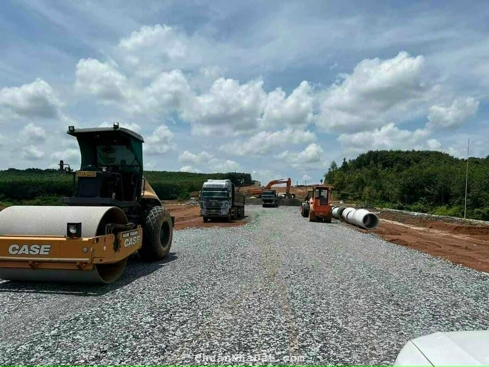 ĐẤT SÀO 1000M2 NGAY KCN BECAMEX, NẰM GIỮA 2 TUYẾN SỐ 2,3 CỦA KCN