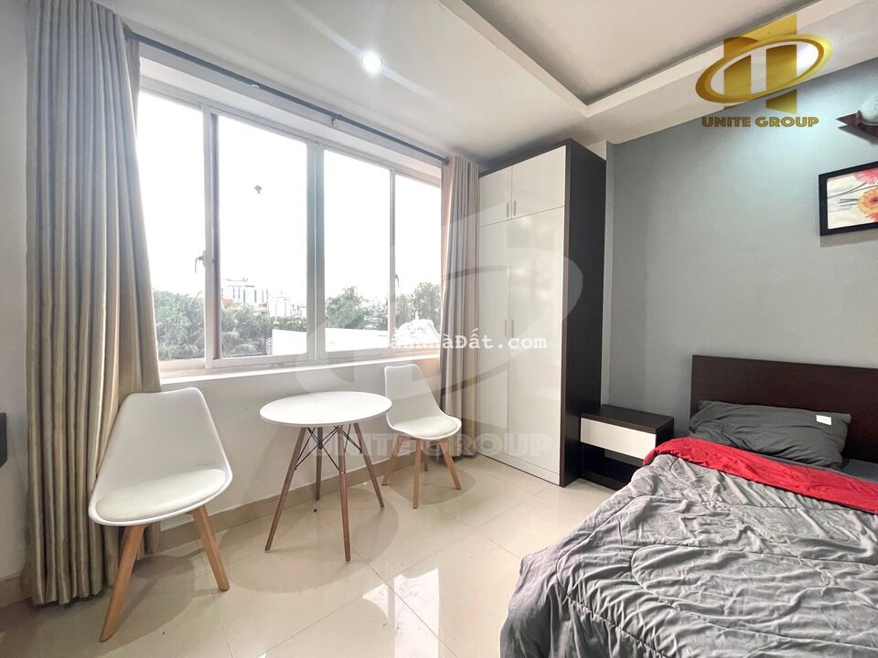 Cho thuê phòng có cửa sổ lớn view sông thoáng gần UFM tại Lý Phục Man quận 7