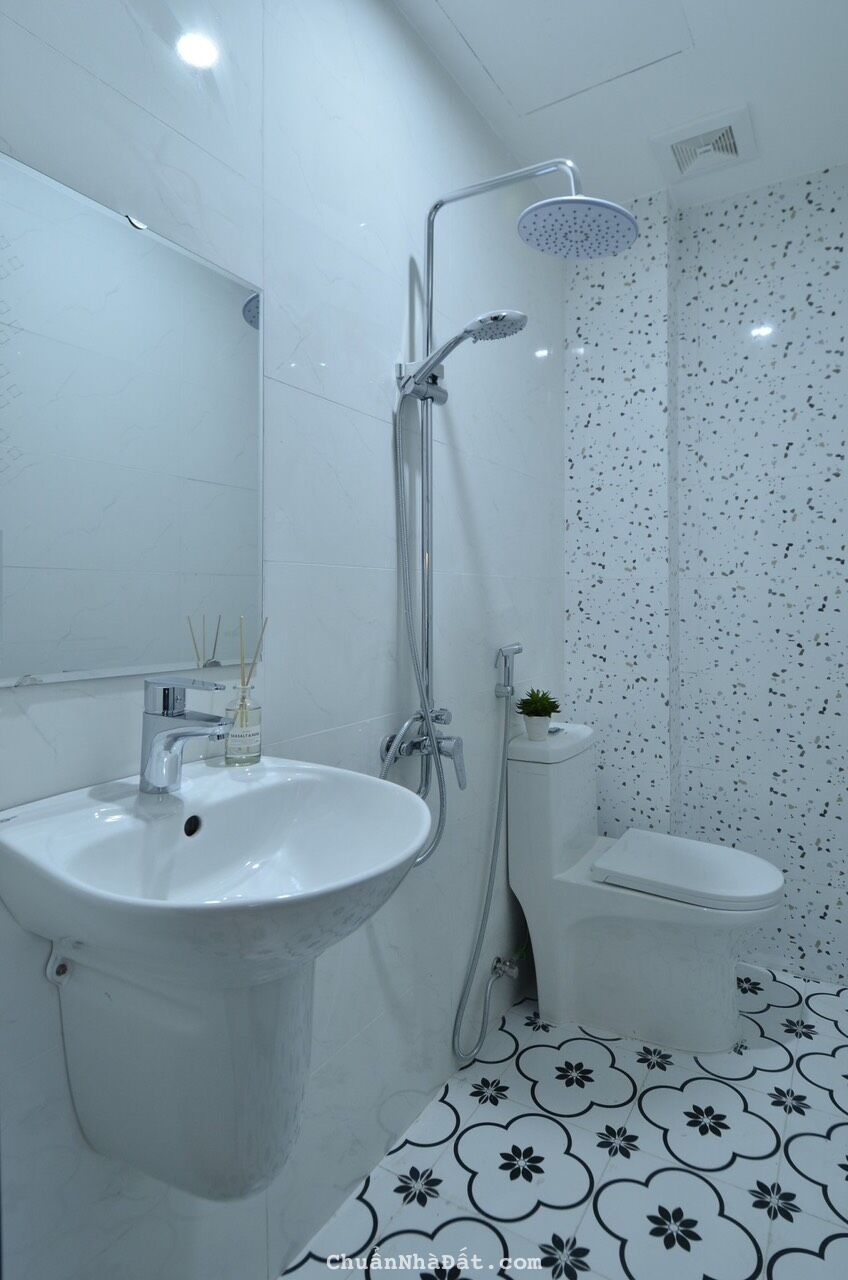 Chính chủ bán Căn hộ K5 – Thái Hà cạnh Học Viện Ngân Hàng 30 -50m2, ở ngay, full đồ, ô tô đỗ