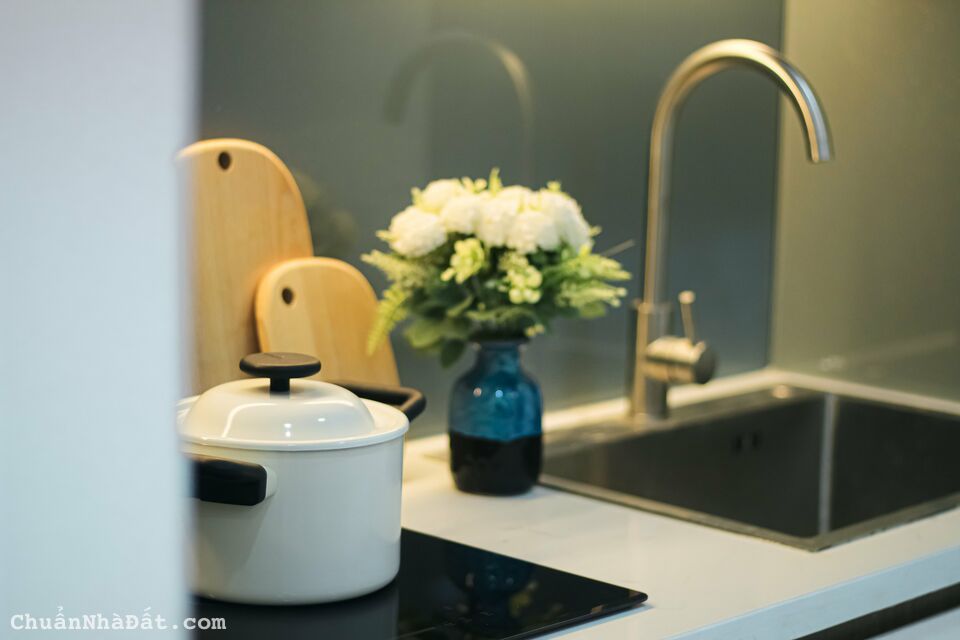 Gấp!!chính chủ  Bán Căn hộ mini phố Trần Khát Chân – Hai Bà Trưng, ở ngay 52m2 tk 2 ngủ, 2 wc