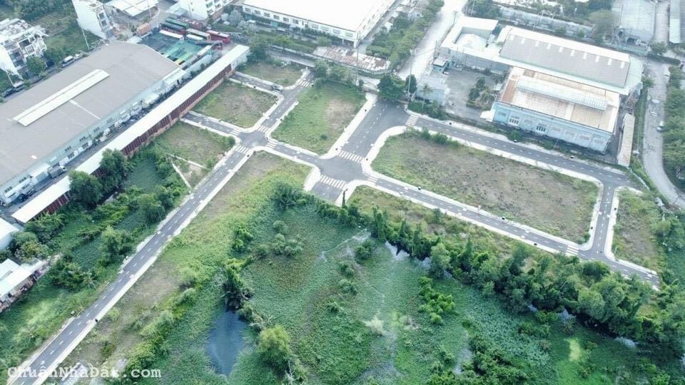 Cần bán đất mặt tiền Lê Tấn Bê, An Lạc, Bình Tân gần Võ Văn Kiệt. DT 79m2, SHR, Giá bán chỉ 2,6 tỷ. Cần bán đất mặt tiền Lê Tấn Bê, An Lạc, Bình Tân gần Võ Văn Kiệt. DT 79m2, SHR, Giá bán chỉ 2,6 tỷ.