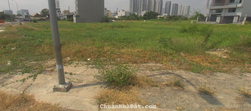 Sang gấp lô đất đường Lê Văn Lương, Quận 7, sau lưng VIVO City, DT 75m2 Giá chỉ từ 3 tỷ 200tr .