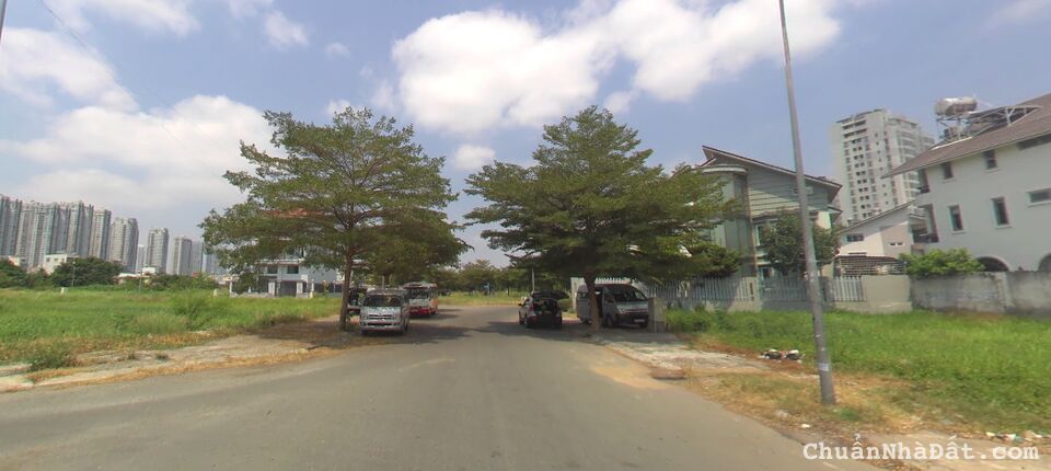 Sang gấp lô đất đường Lê Văn Lương, Quận 7, sau lưng VIVO City, DT 75m2 Giá chỉ từ 3 tỷ 200tr .