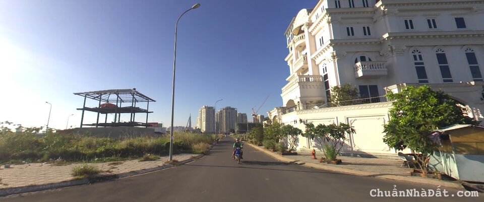 Bán đất view sông Quận 2 DT 200m2 đường Nguyễn An đường 12m, giá 6tỷ590, sổ riêng, gần UBND Thủ Đức