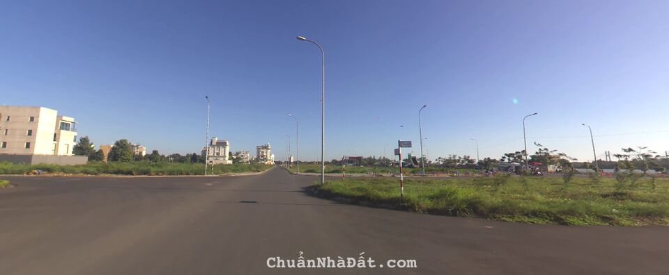 Bán đất view sông Quận 2 DT 200m2 đường Nguyễn An đường 12m, giá 6tỷ590, sổ riêng, gần UBND Thủ Đức