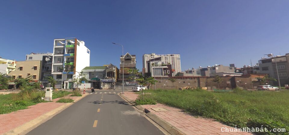 Ngộp cần ra nhanh lô đất 98m2, full thổ cư, đường Nguyễn Đôn Tiết, Quận 2, SHR, Giá bán chỉ 5,4 tỷ.