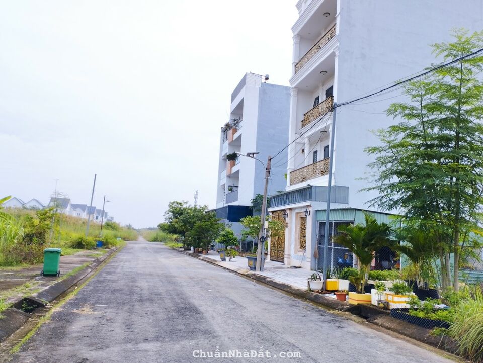 Cần bán đất nền DT 90m2, giá mua đầu tư tại KDC Sở văn hoá thông tin, Phường Phú Hữu, Quận 9 Cần bán đất nền DT 90m2, giá mua đầu tư tại KDC Sở văn hoá thông tin, Phường Phú Hữu, Quận 9