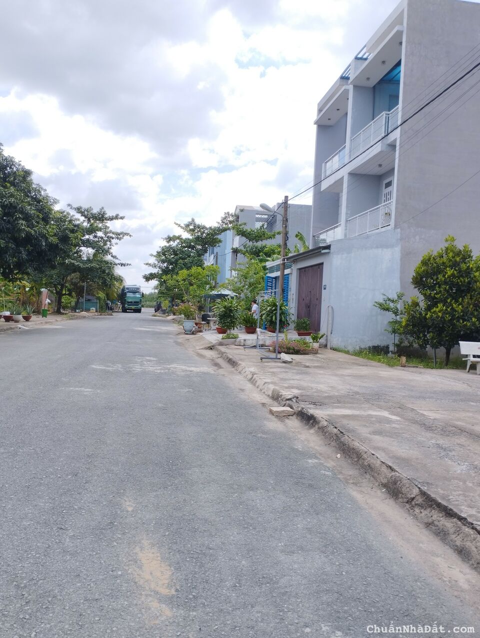 Cần bán nền mới diện tích 340m2, tặng bản vẽ nhà KDC Đông dương, Bưng Ông Thoàn, Quận 9 Cần bán nền mới diện tích 340m2, tặng bản vẽ nhà KDC Đông dương, Bưng Ông Thoàn, Quận 9