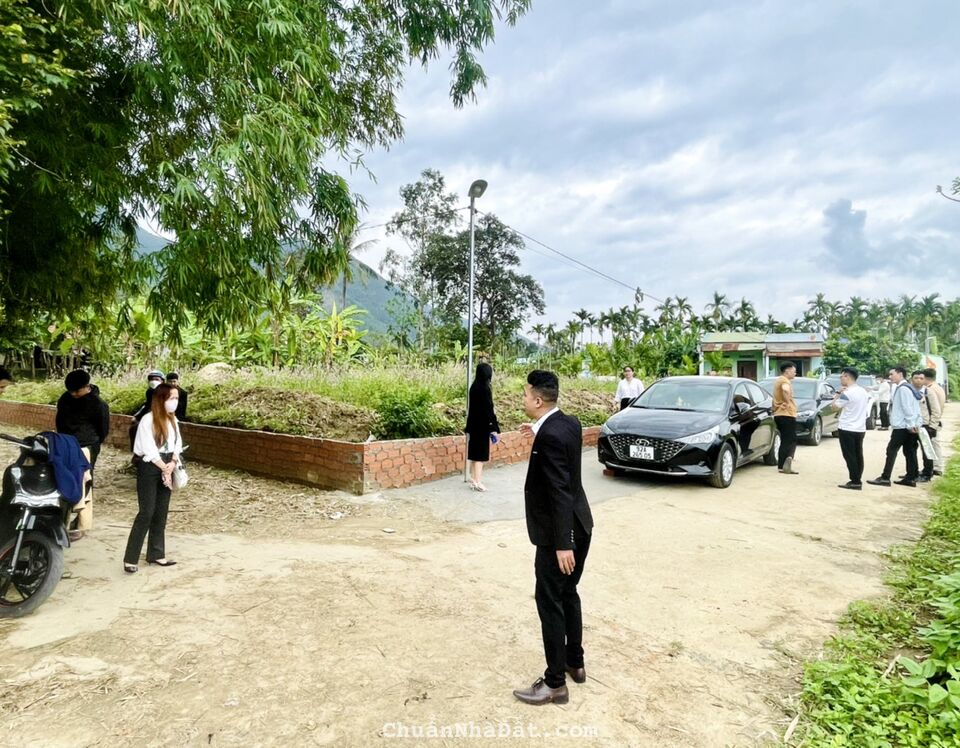  Chỉ với 4xx triệu mua ngay 105m2 đất MT  - Đại Hồng – Đại Lộc , Có sổ riêng 