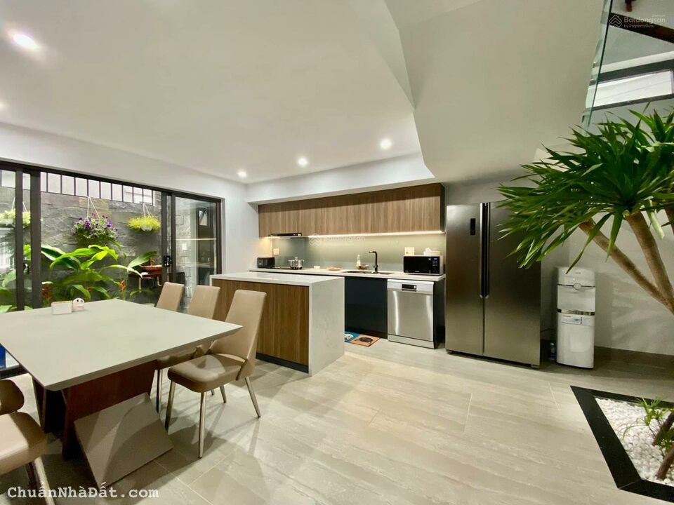 Siêu Rẻ Nhà Kim Giang – Ngõ Thông – Ô tô gần nhà – Nhà mới xây – DT: 42m x 5Tầng Giá 5,5 Tỷ