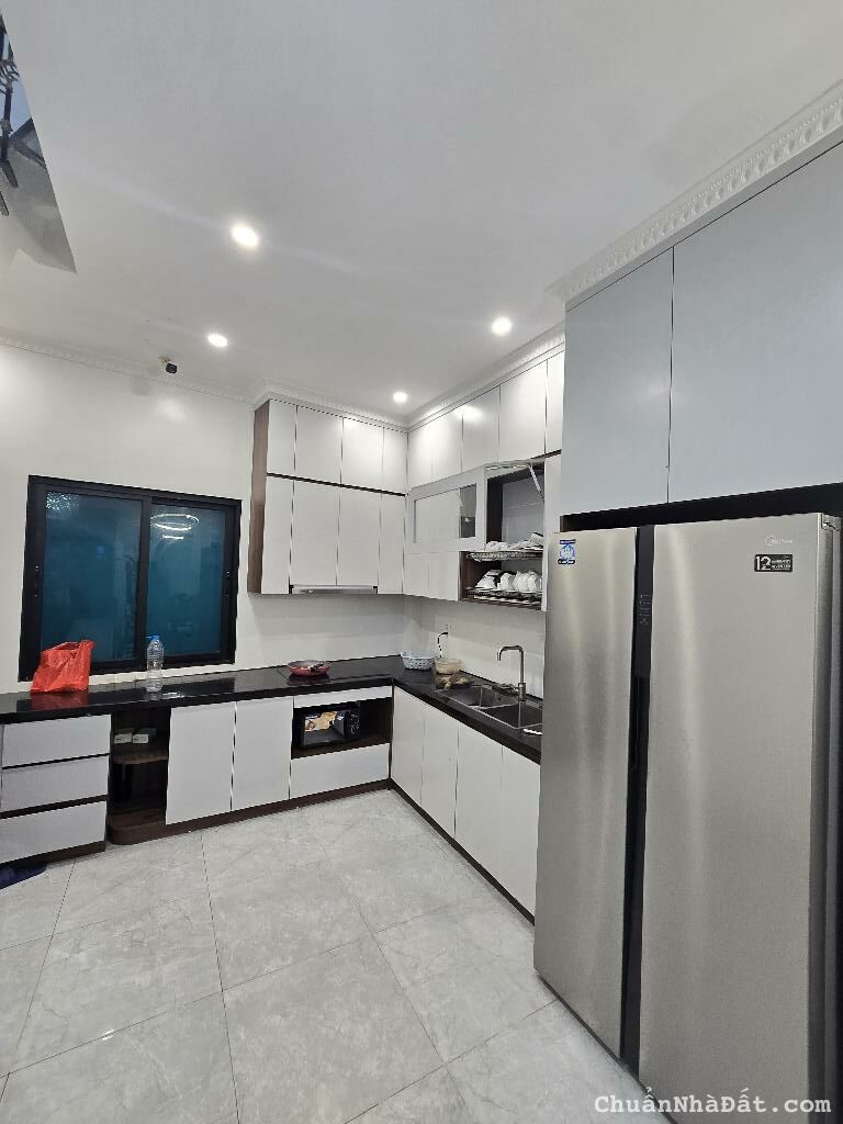 Chủ cần Bán Gấp nhà Vũ Hữu - Thanh Xuân – Ngõ thông - ôtô tránh- 48m2 - 4 tầng Nhỉnh 6 Tỷ