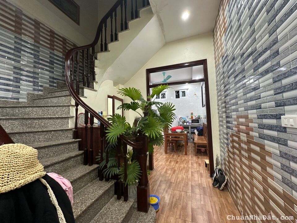 Bán Nhà Trương Định - Quận Hoàng Mai - ÔTÔ - Nhà Dân Xây - Diện Tích 50m2 Giá 5,8 Tỷ