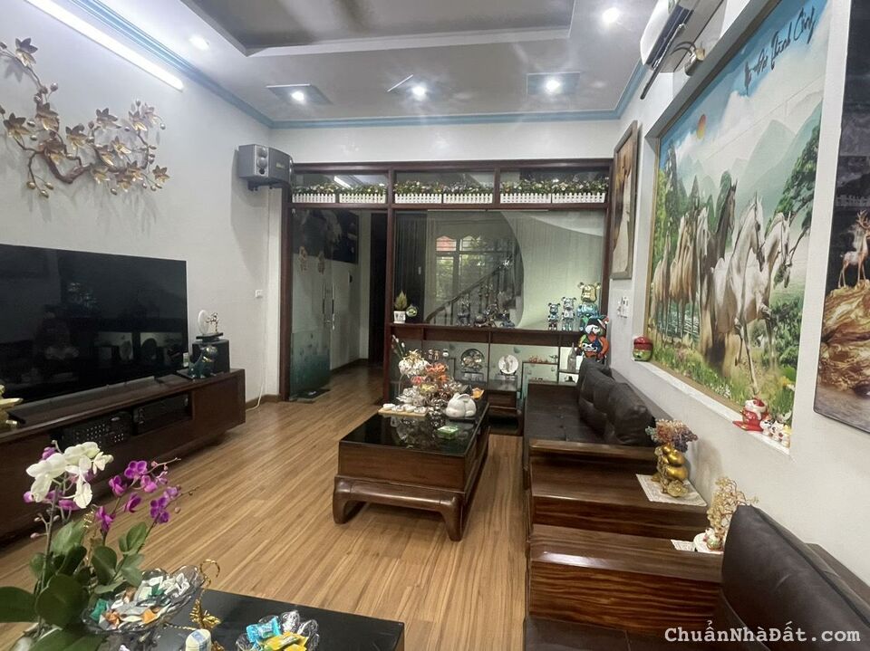 Chủ Cần Bán Gấp Nhà Kim Giang - Diện Tích: 50m x 5 Tầng - Nhỉnh 5 Tỷ – Ngõ Ôtô tránh – Nhà mới ke Chủ Cần Bán Gấp Nhà Kim Giang - Diện Tích: 50m x 5 Tầng - Nhỉnh 5 Tỷ – Ngõ Ôtô tránh – Nhà mới ke