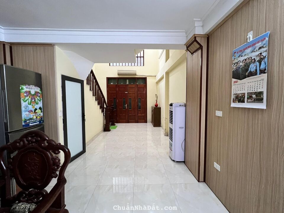 Bán Nhà Phố Bằng Liệt,Hoàng Mai, 50Mx5 Tầng Chỉ 4 Tỷ