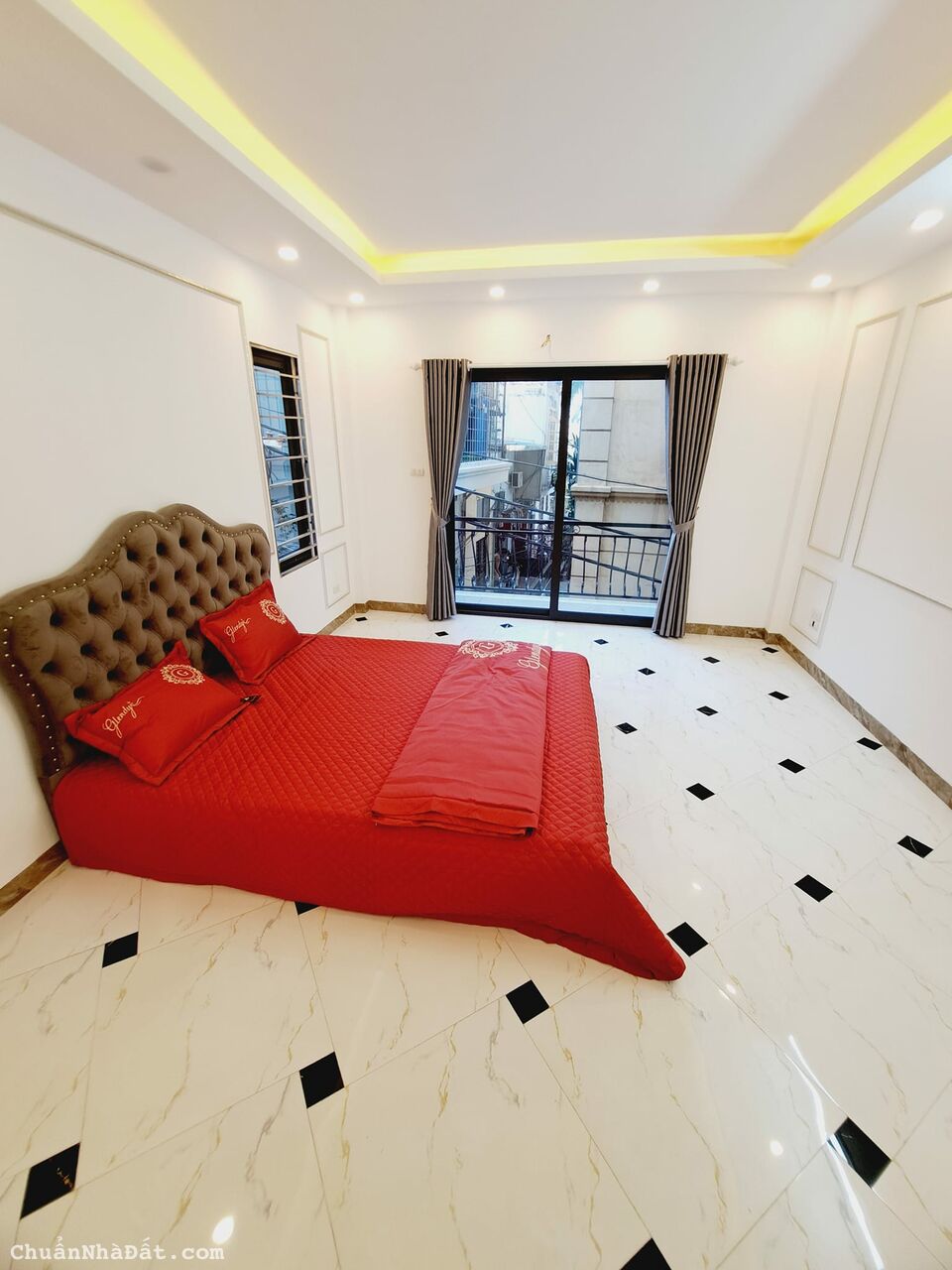 Bán nhà Kim Giang,Thanh Xuân,34M, OTO, LÔ GÓC, Nhỉnh 3,5 Tỷ