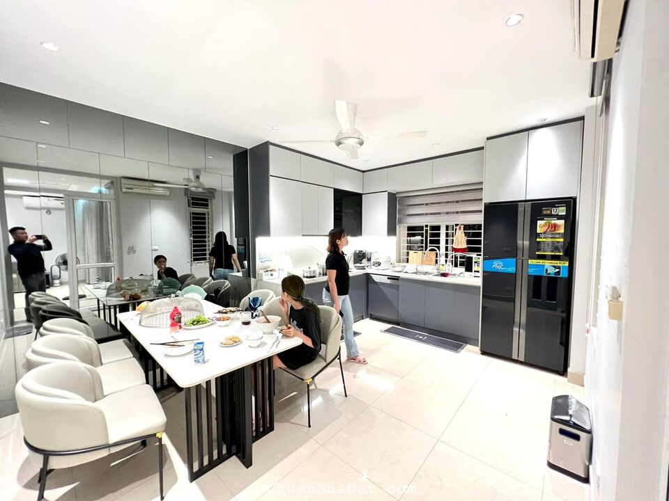 Giảm Chào  400 triệu Chủ cần bán Gấp Nhà Phố Minh Khai, 60Mx4T Chỉ 5.2 tỷ