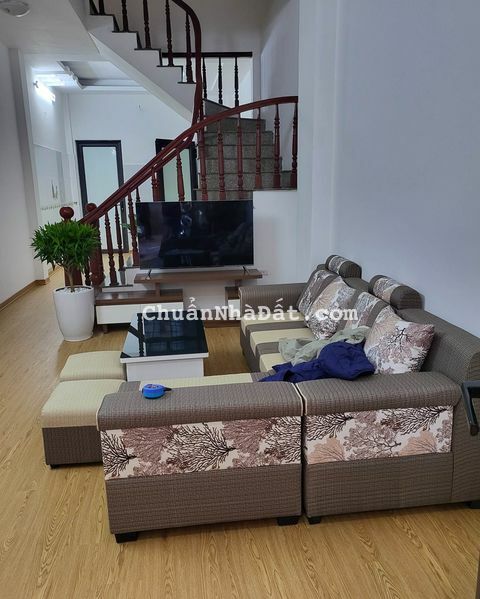 BÁN NHÀ 4 TẦNG NGỌC THỤY 4TỶ6 – 46M OTO ĐỖ GẦN, CHỦ XÂY TÂM HUYẾT, KHÔNG GIAN YÊN TĨNH