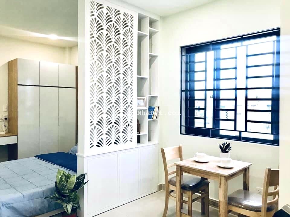 Studio cửa sổ lớn full nội thất dương bá trạc quận 8