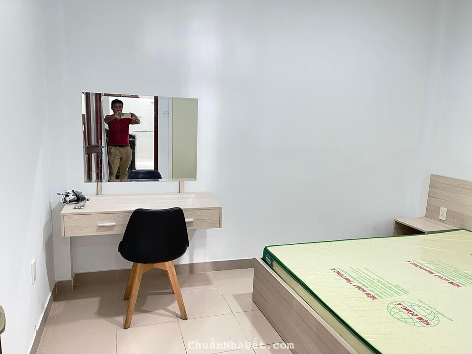 Căn hộ 1Phòng Ngủ 1Phòng khách ngay Phan Văn Trị Quận 5