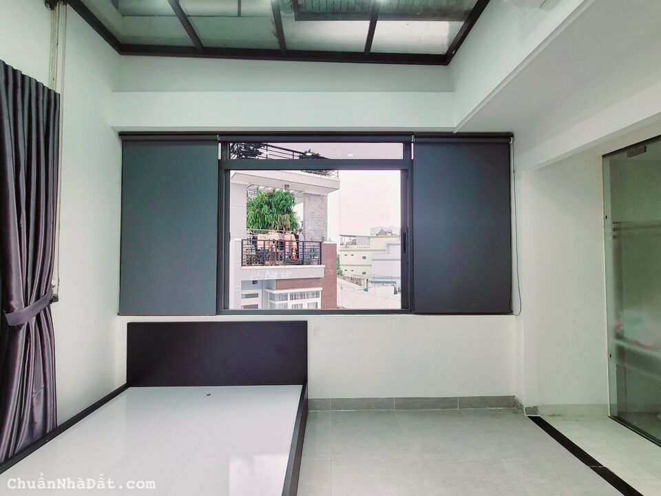 Studio ban công full nội ngay Âu Dương Lân Quận 8