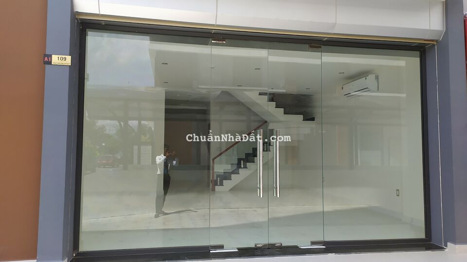 Còn di nhất 1 căn Shophue Hacom Galacity Ngay trung tâm TP Phan Rang -Ninh Thuận Còn di nhất 1 căn Shophue Hacom Galacity Ngay trung tâm TP Phan Rang -Ninh Thuận