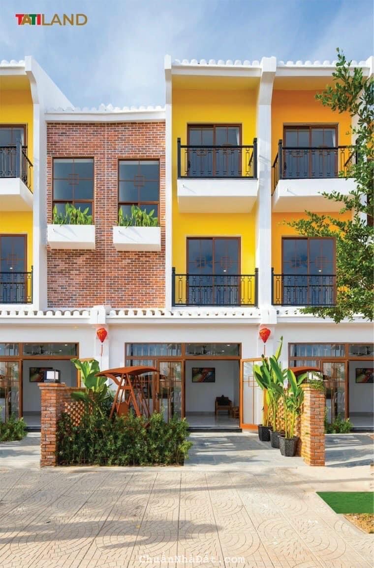 "Đắt đỏ với vị trí đắc địa - Lô đất góc 2 mặt tiền tại khu đô thị Nam Hội An City!" 🏡💰📍