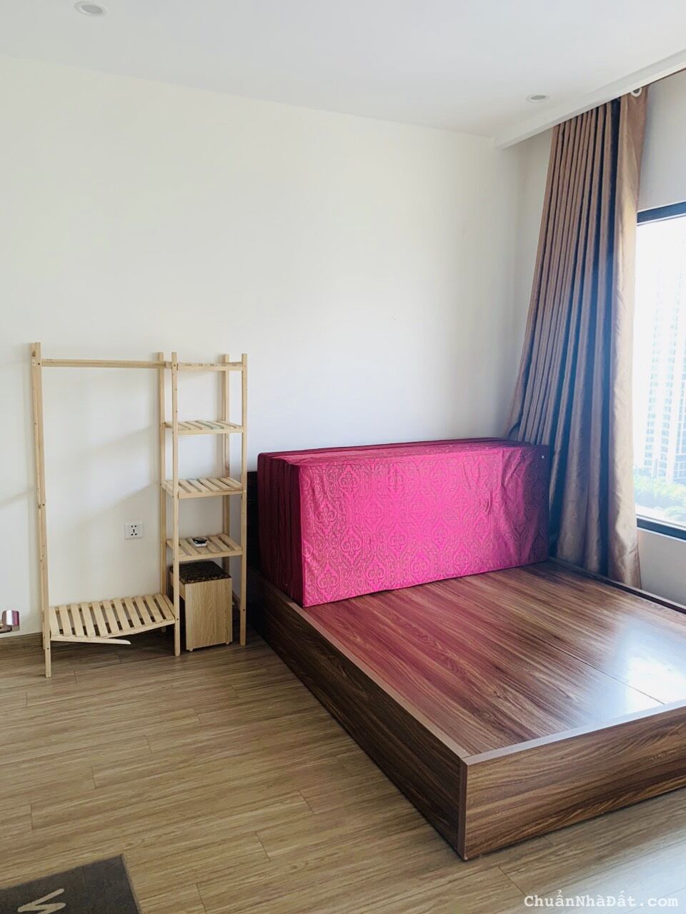 Cho thuê nhanh căn hộ 3pn full nội thất gỗ giá chỉ 11tr/tháng tại Vinhomes Smart City Tây Mỗ 