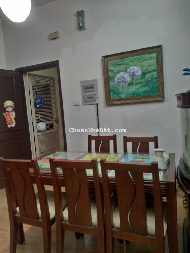 Bán căn hộ chung cư CT2 Mễ Trì Hạ 86m2, 3pn, 2wc, Giá 2.85 tỷ Lh 0382156236