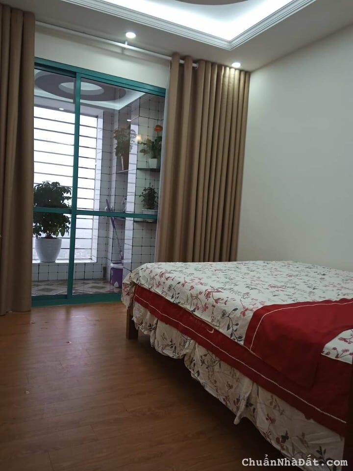 Chính chủ gửi bán CT1 Sudico Mỹ Đình Sông Đà 133m2, 4PN, 2wc, Full nội thất cao cấp, Lh 0382156236