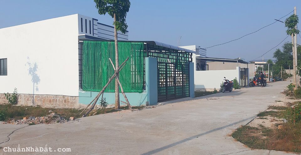 Bán 5 Lô Sổ Hồng Riêng Gía 470 triệu/lô 110m2 Gần Trung Tâm TP.PHÚ QUỐC Số Lượng Có Hạn Bán 5 Lô Sổ Hồng Riêng Gía 470 triệu/lô 110m2 Gần Trung Tâm TP.PHÚ QUỐC Số Lượng Có Hạn