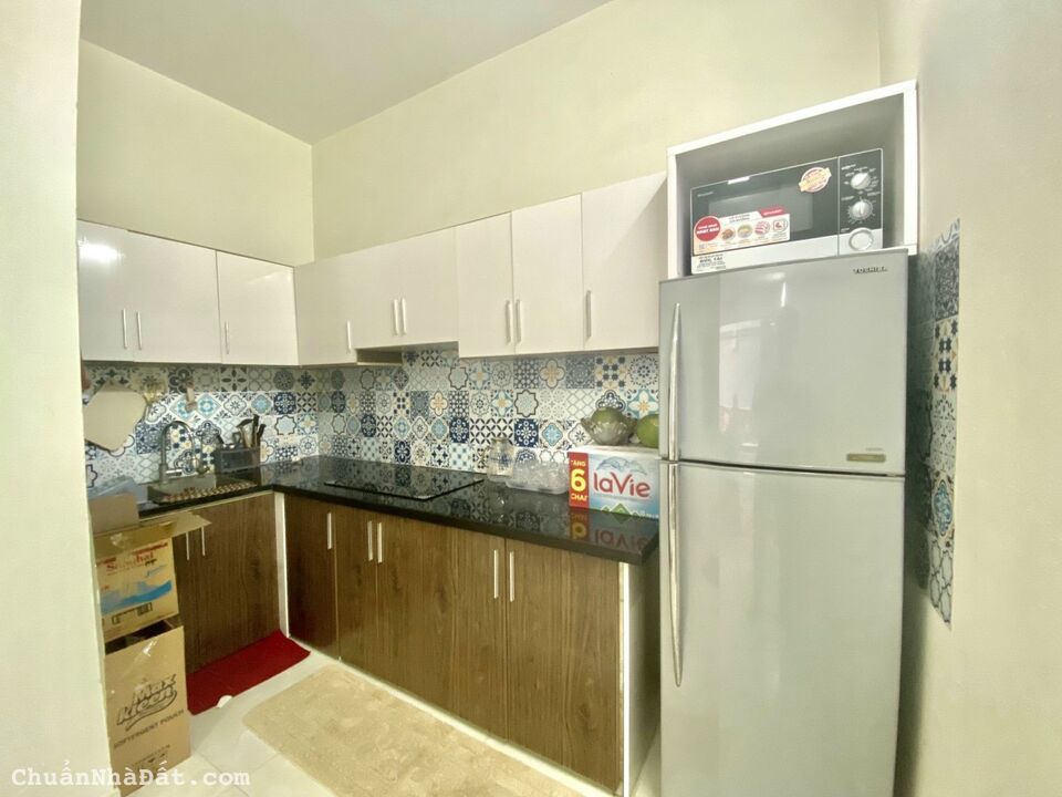 Nhà đẹp dân xây ngay KĐT Văn Phú. Chủ cần bán gấp giá 2.7 tỷ. 35m2. lh 0964121377