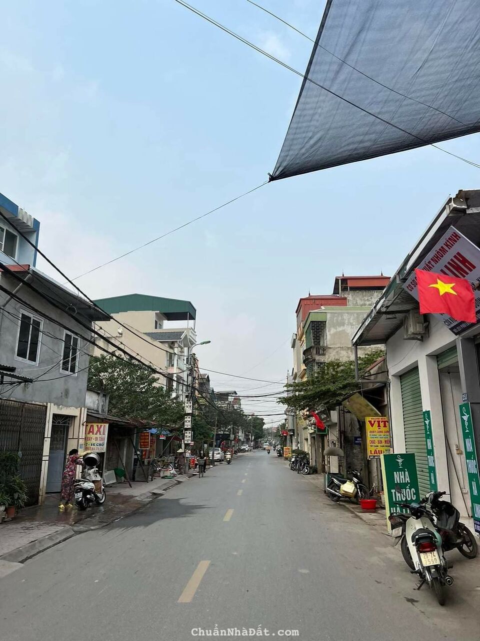 đất đẹp tổ 4 Đồng Mai, 32m2, 1.29 tỷ, ô tô vào. lh 0964121377