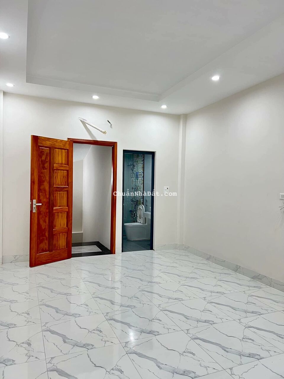 BÁN NHÀ MỄ TRÌ HẠ, NAM TỪ LIÊM, 5 TỶ, 2 THOÁNG, 33M2.