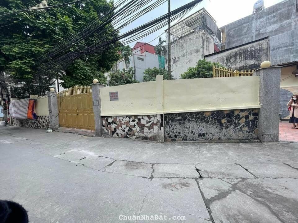 BÁN ĐẤT GIẢI PHÓNG, 90M2, MT 5,3M , GIÁ 9 TỶ, Ô TÔ TRÁNH, 20M RA PHỐ.