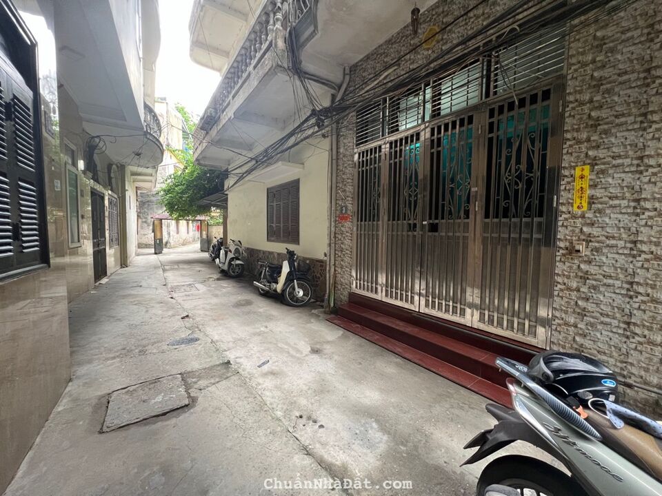 BÁN NHÀ PHỐ TÂY SƠN, 63M2, 4 TẦNG, MT 6,5M, GIÁ 5,8 TỶ, 40 M Ô TÔ.