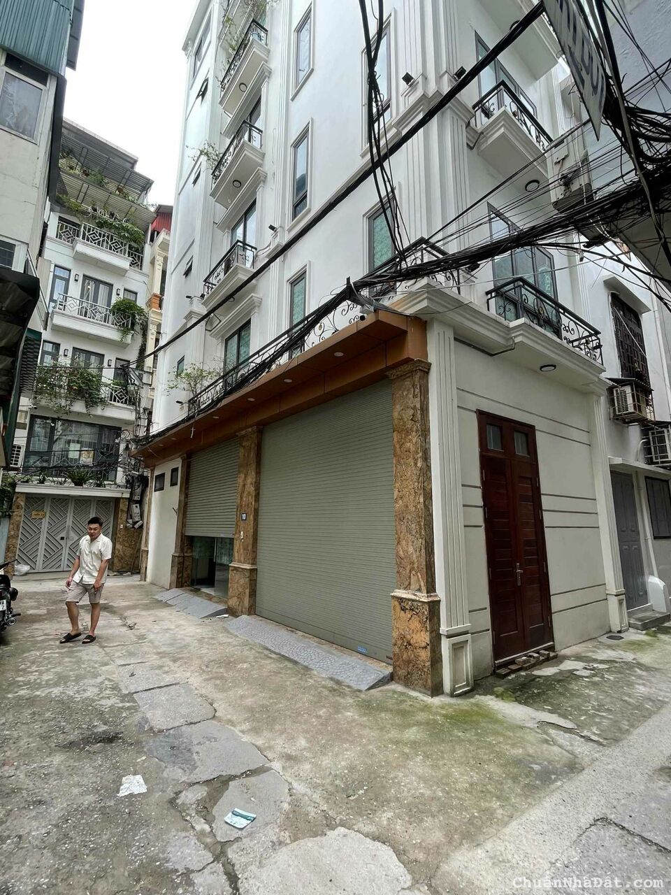 BÁN NHÀ ĐỀN LỪ, 60M2, 6 TẦNG,THANG MÁY,  3 MẶT TIỀN, GARA Ô TÔ, GIÁ 11 TỶ