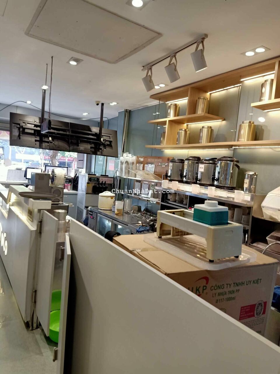 Bán nhà Nguyễn Trãi 2 mặt đường ô tô tránh, vỉa hè, KD sầm uất 45mx6T hơn 10 tỷ