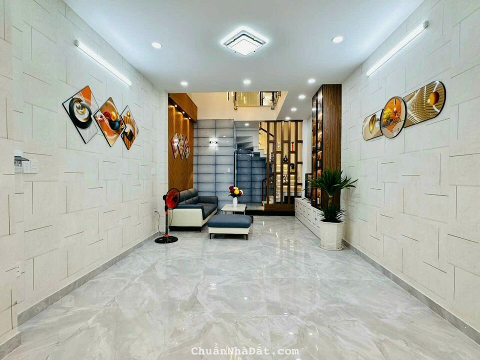 Bán Nhà Nguyễn Văn Khối, P.9 - 4 x 12 - Nhà Cực Đẹp, Ô Tô Thông 