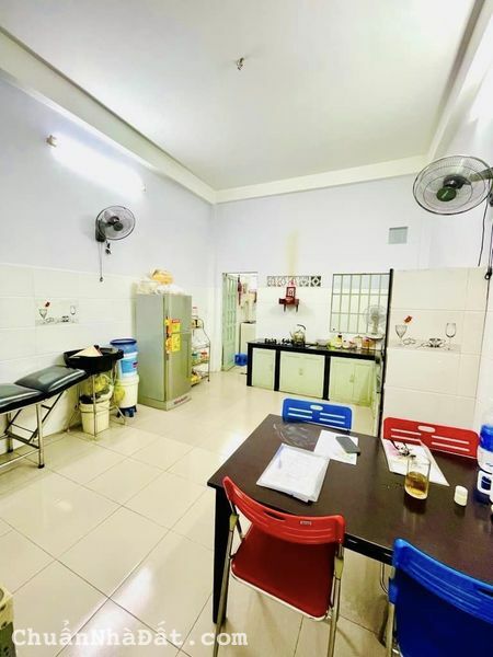 GIÁP AEON TÂN PHÚ - MTKD NGANG HƠN 4 - 115(4.4X26) 3 TẦNG NHỈNH 8 TỶ